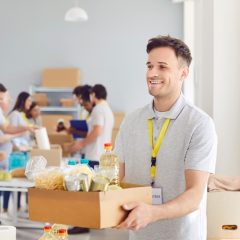 Faire du bénévolat rémunéré : mythe ou réalité ?